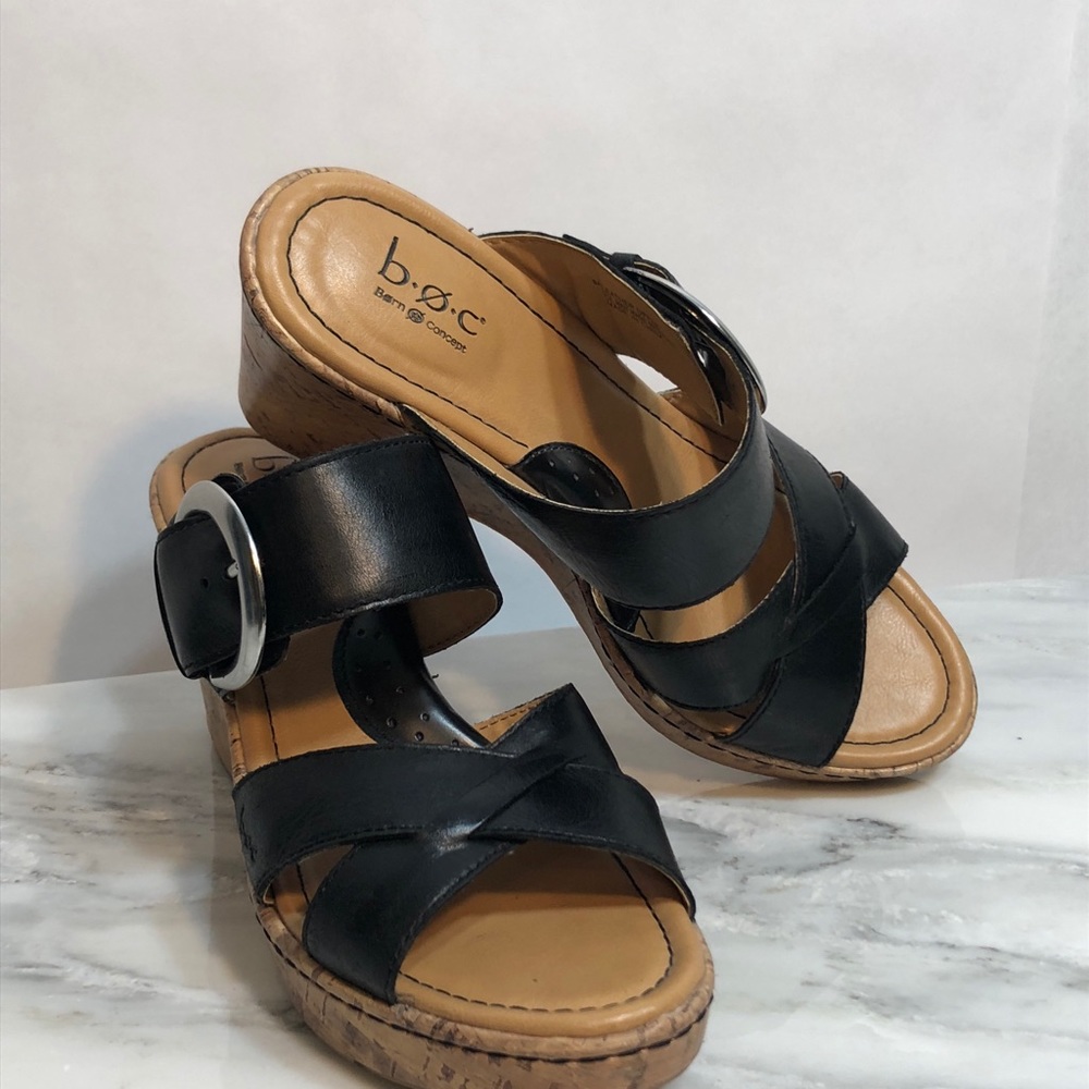 B.O.C. SIZE 9 M BORN CONCEPT SLIDES CORK WEDGES